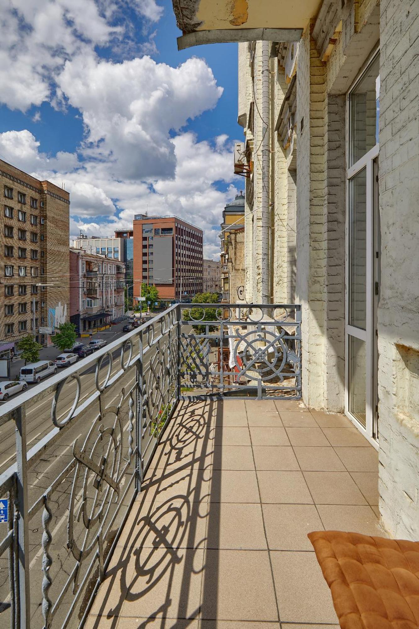 Saksaganskogo Centre Kyiv Quarto foto